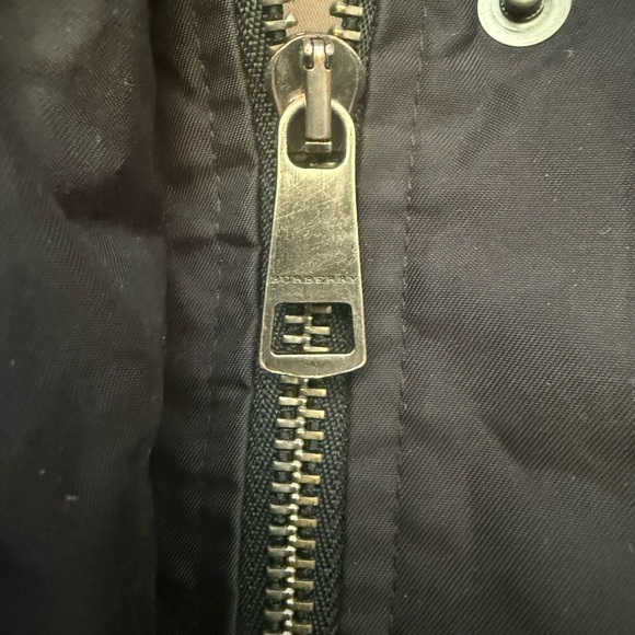 Burberry Brit Bowpark Raincoat in black - Picture 4 of 16